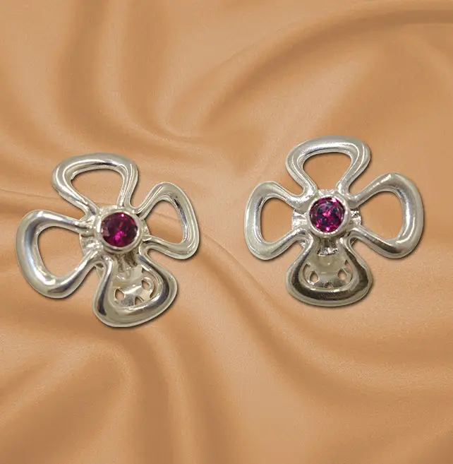 The Timeless Elegance of Vintage Jewelry